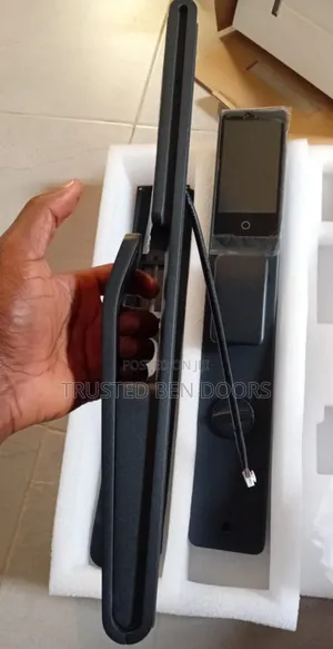 Tuya App Wi-Fi Biometric Smart Door Lock (Face ID)