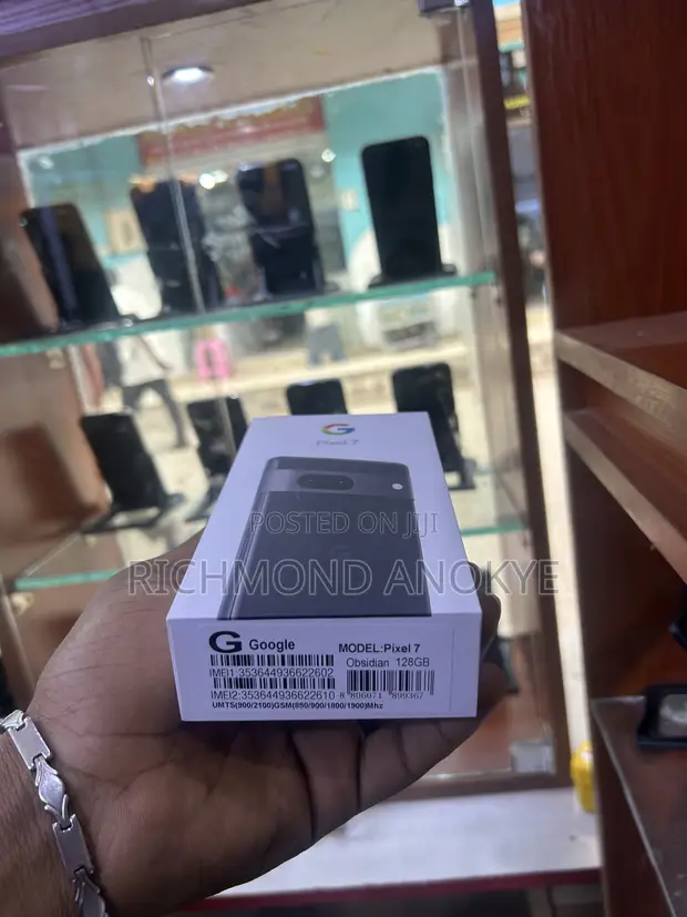 New Google Pixel 7 128GB Black - 1