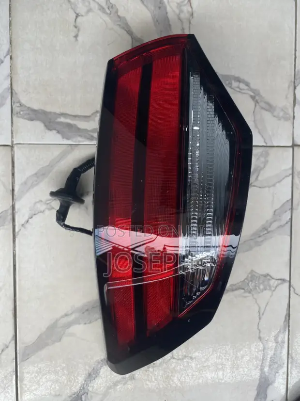 Nissan Sentra Tail Light (2020-2022) - 1