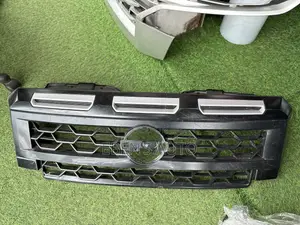 Nissan Frontier 2022-2024 Front Grille Assembly