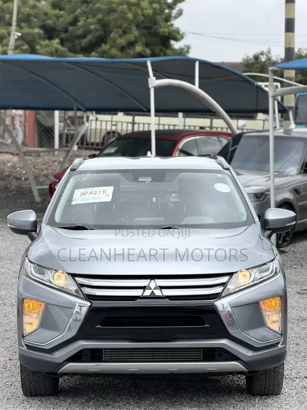 Mitsubishi Eclipse Cross 2018 Gray - 1