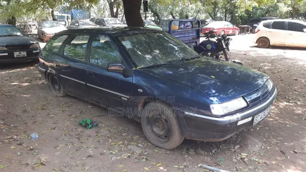 Citroen Xantia 2000 Blue - 1