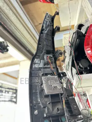 Cadillac Escalade 2023-2024 Taillight