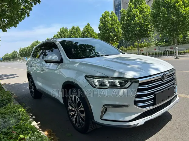 BYD Song Pro DM-i 2019 White - 1
