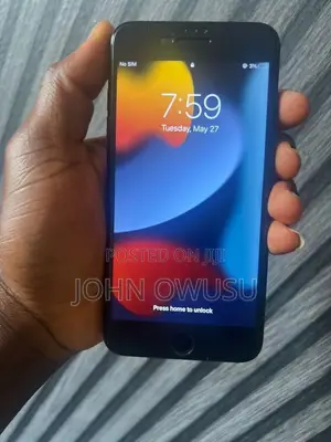 Apple iPhone 7 32GB Black