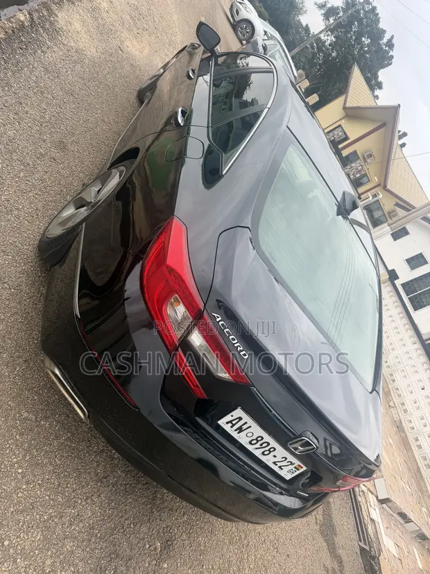 Honda Accord Touring 2018 Black - 1