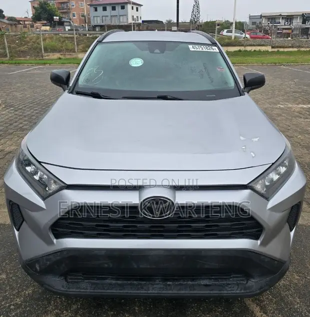 Toyota RAV4 2021 Gray - 1