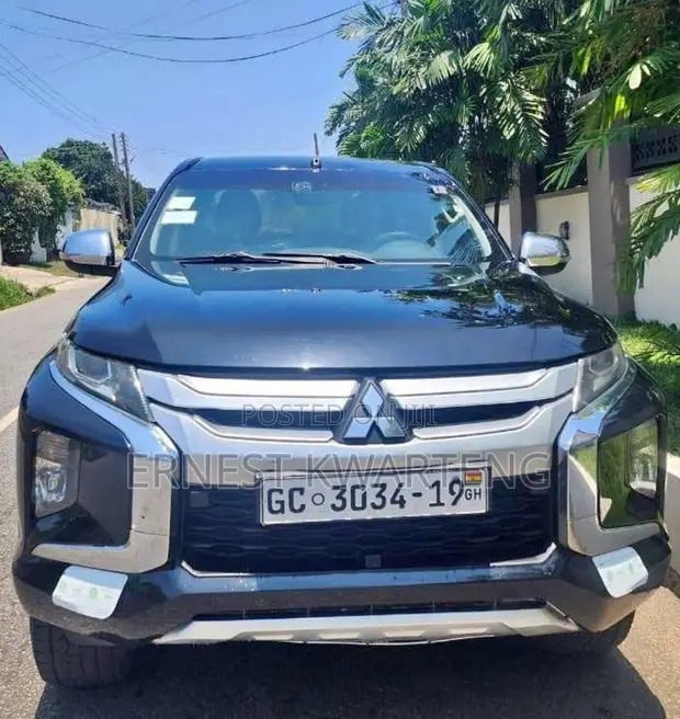 Mitsubishi L200 2019 Black - 1