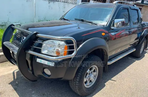 Nissan Hardbody 2008 Black - 1