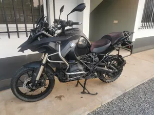 BMW R1200GS LC Motorcycle
