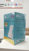 TP-Link RE200 Mesh Wi-Fi Extender - 3