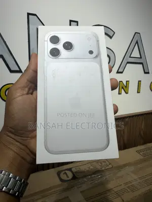 New Apple iPhone 17 Pro Max 256GB White