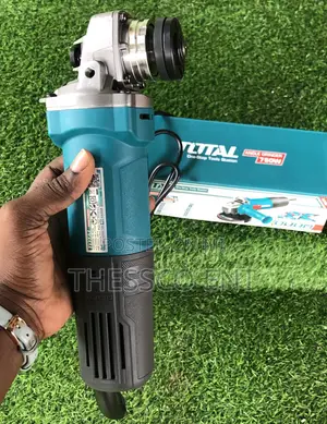 Total Angle Grinder 750W