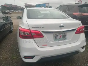 2018 Nissan Sentra SV White