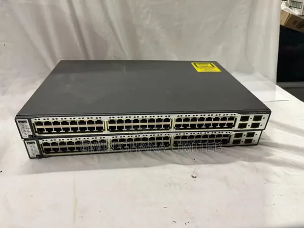 Cisco Catalyst 3750 48-Port Managed Layer 3 Switch + 4x SFP - 1