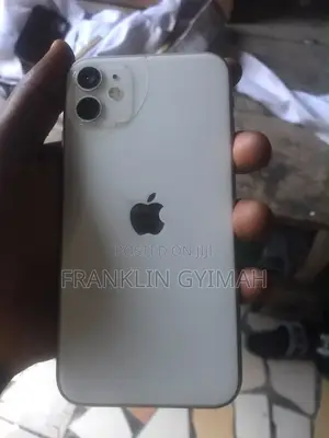 Apple iPhone 11 128GB White