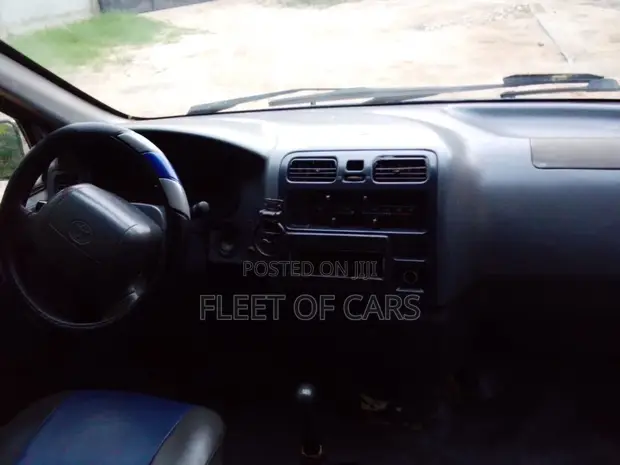 Toyota Grand HiAce 1999 Blue - 1