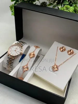 Ladies Rose Gold Watch & Jewellery Set