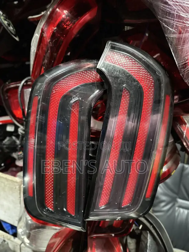 KIA Telluride 2022-2024 Taillights - 1