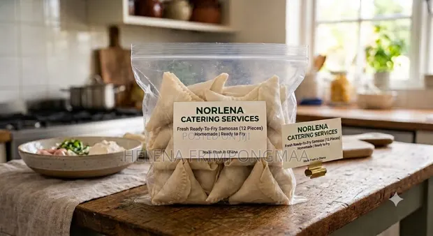 Samosa with Beef and Vegetable Filling (15 Pieces) - 1