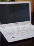 Samsung 915S3G Ultrabook Laptop - 2