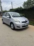 Toyota Vitz 1.0 FWD 5dr 2010 Silver - 2