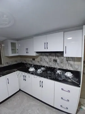 Modern Kitchen Cabinets
