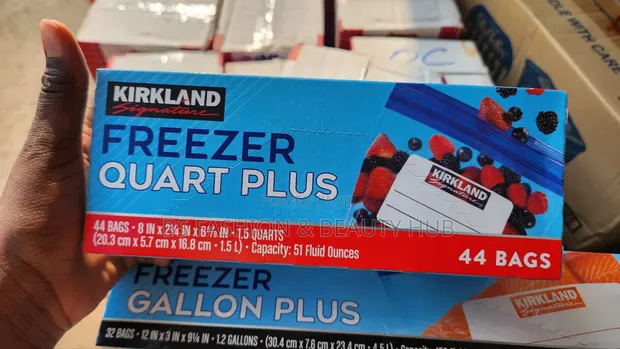 Kirkland Signature Freezer Ziplock Bags - 1