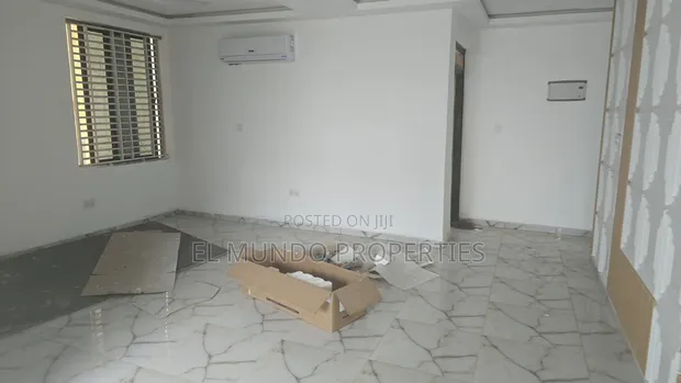 2 Bedroom Apartment for Rent in Pokukrom, Kumasi - 1