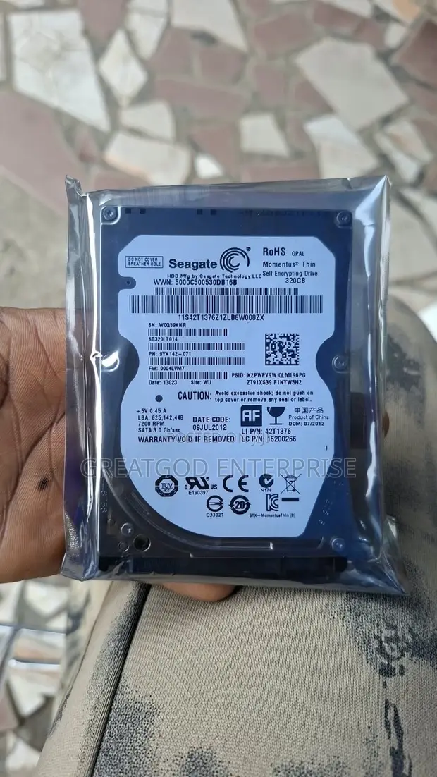 Seagate Momentus Thin 320GB 2.5" Internal Laptop HDD - 1