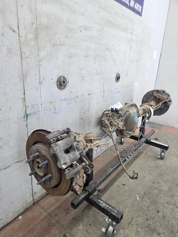 Ford F-150 Electronic Back Axel (2018-2025) - 1