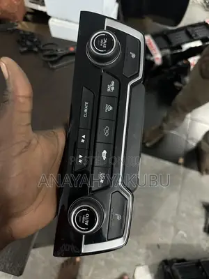 2017-21 Honda CR-V AC Controls