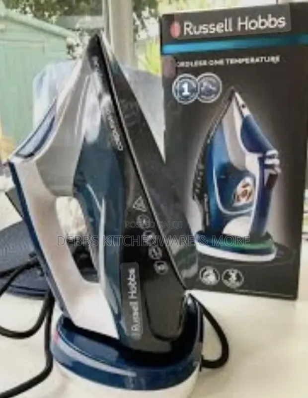 Russell Hobbs 2-in-1 Cordless & Corded Steam Iron (UK) - 1