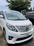 Toyota Alphard 2.4 Petrol FWD 2014 White - 2