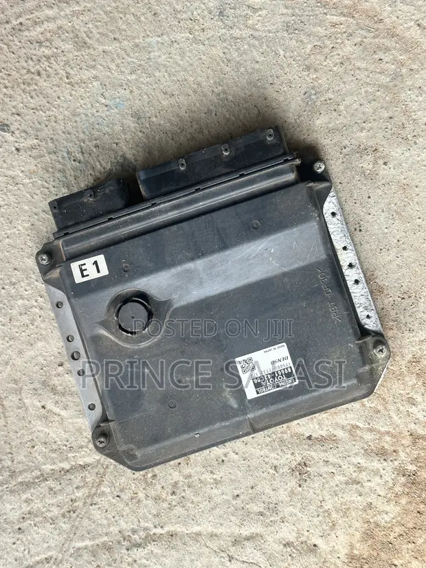 Toyota/Lexus 2.2 Diesel Engine ECU - 89661-42c00 - 1