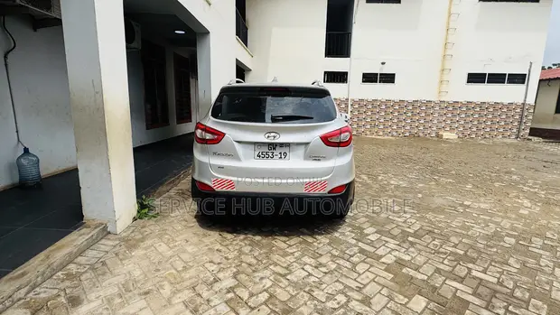 Hyundai Tucson Limited AWD 2014 Silver - 1