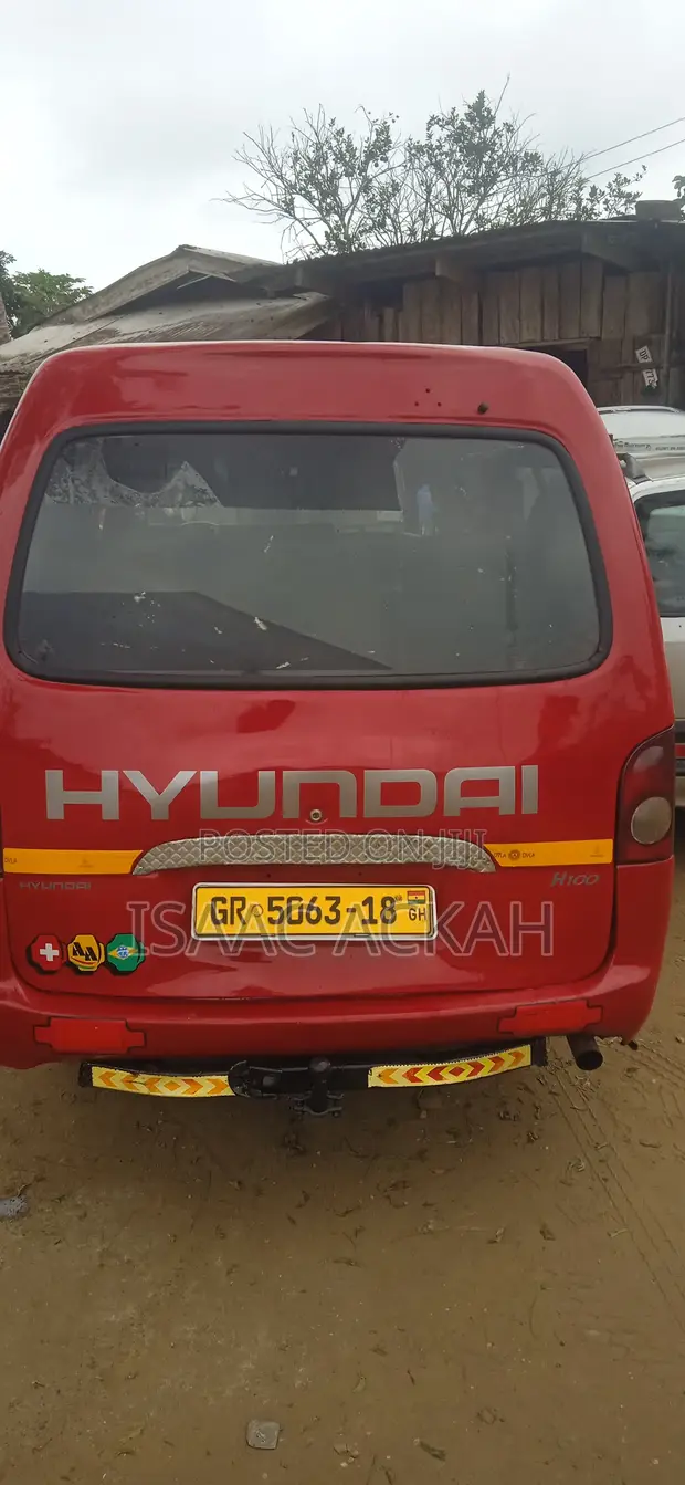 Hyundai H-100 1997 Red - 1
