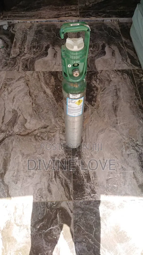 Medical Oxygen Cylinder - 1