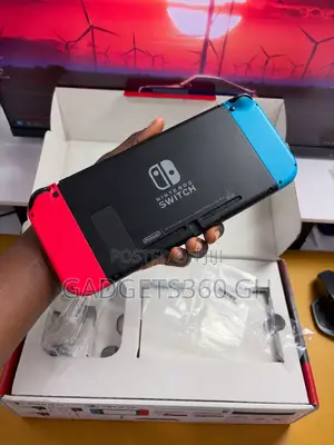 Nintendo Switch Standard (32GB)