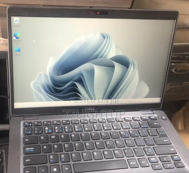 Dell Latitude 5290 Laptop - Intel Core i5, 8GB RAM, 256GB SSD - 1