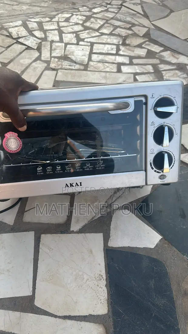 22L Akai Electric Oven with Grill - 1