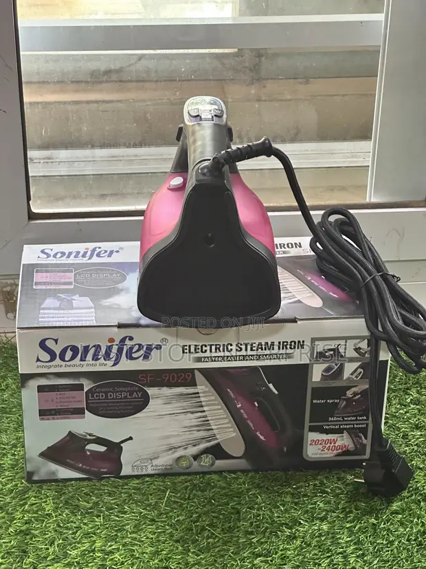 Quality Sonifer Steam Iron - Brand New - 1