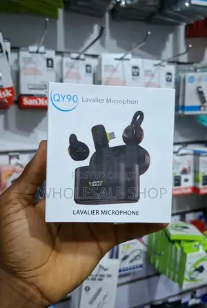 QY90 Wireless Lavalier Microphone