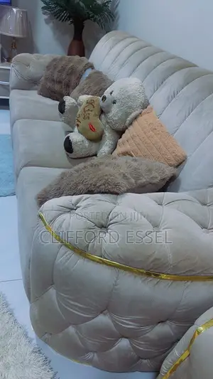 Used Modern Sofa Chairs Set