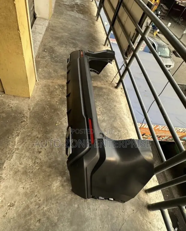 Honda CR-V 2023-2026 Rear Bumper Complete - 1