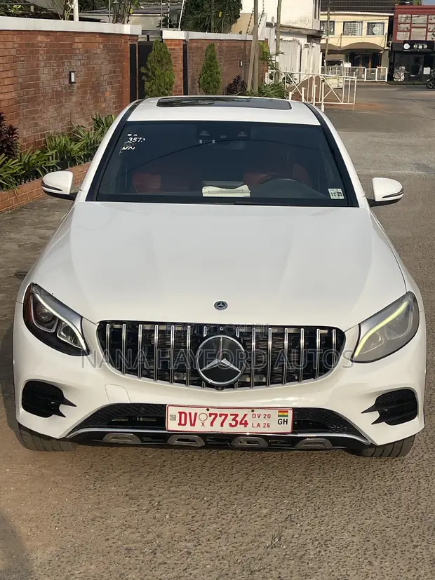 Mercedes-Benz GLC 300 4Matic 2019 - 1
