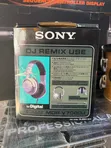 Sony MDR-V700DJ Dynamic Over-Ear DJ Headphones - 2