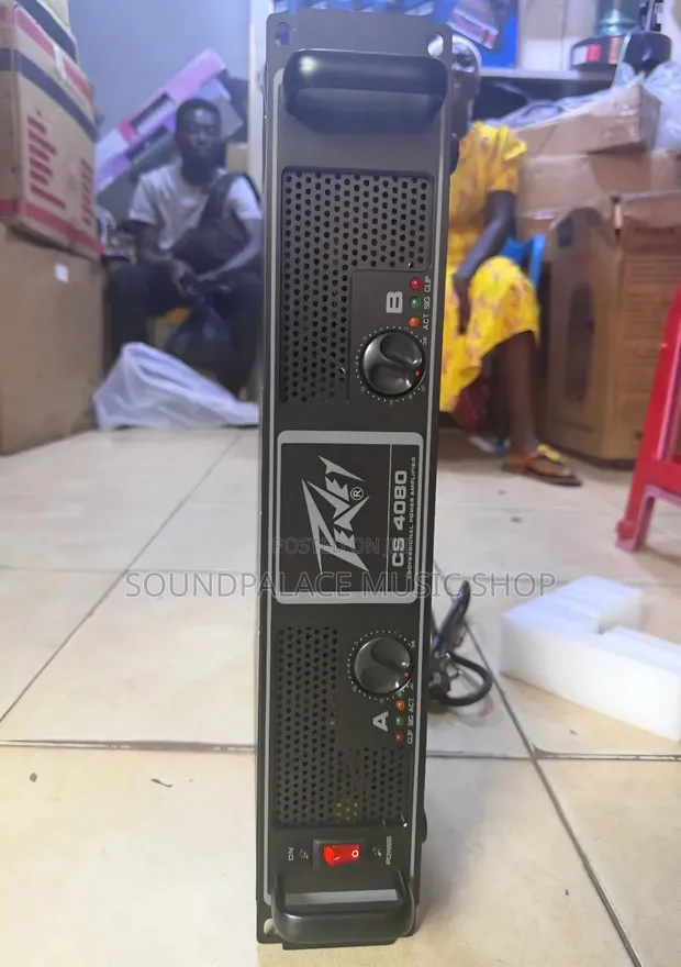 Peavey CS 4080 Professional Power Amplifier - 1