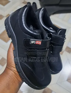 Fashion Boys School Shoes - Size 32