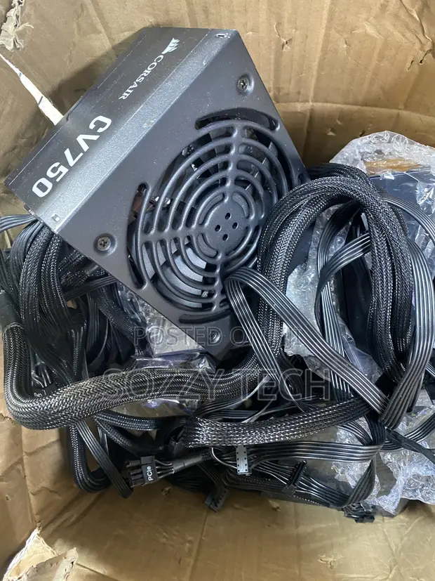 Gigabyte GP-P750GM 750W 80 Plus Gold Power Supply - 1